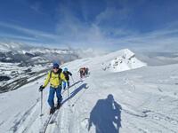 Arrivée au(x) sommet(s) Arrivée au(x) sommet(s)